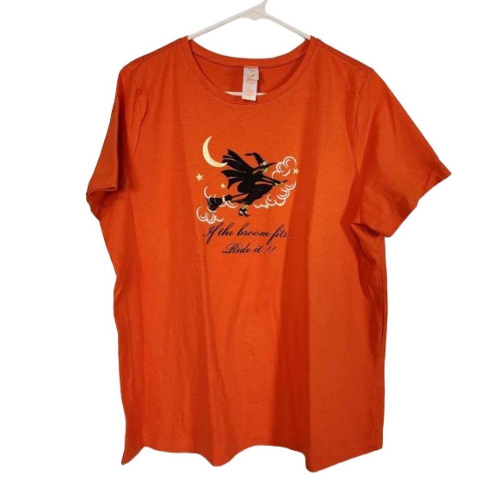 EUC - If the Broom Fits - Ride it! T-Shirt Halloween
